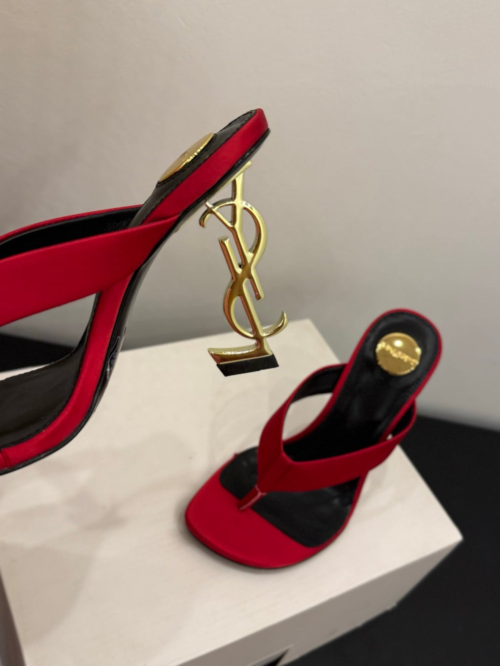 YSL 26S TOE-POST HIGH HEEL SANDALS IN RED SATIN