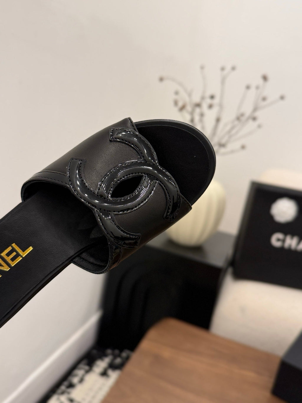 CHANEL 26S WEDGE SANDALS 95 MM IN BLACK CALFSKIN STYLE 1