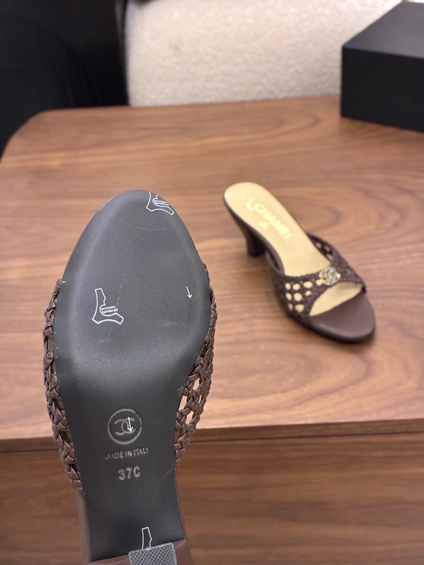 CHANEL 26S HIGH HEELS SANDALS 60 MM IN DARK BROWN WOVEN LAMBSKIN