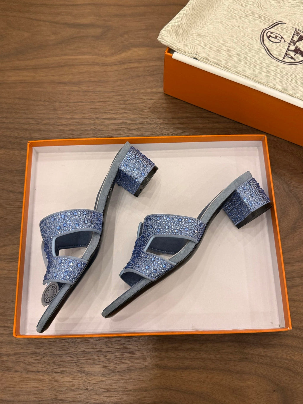HM 26S OASIS SANDAL IN DUSTY BLUE SUEDE WITH CRYSTALS