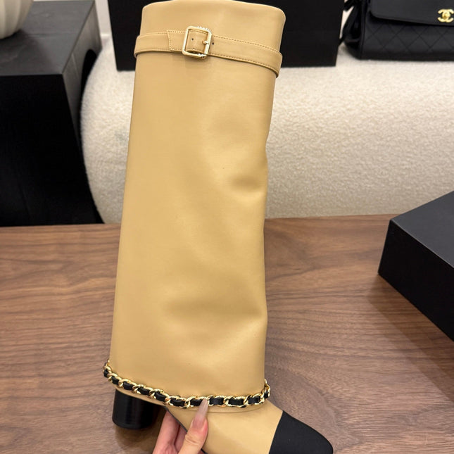 CHANEL 26S TALL BOOTS 60 MM IN BEIGE CALFSKIN TALL BOOTS WITH GOLD TONE CHAIN DETAIL