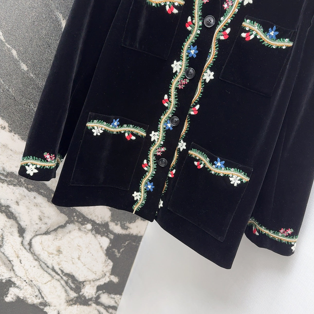 VALENTINO 26S VELVET JACKET STYLE 81
