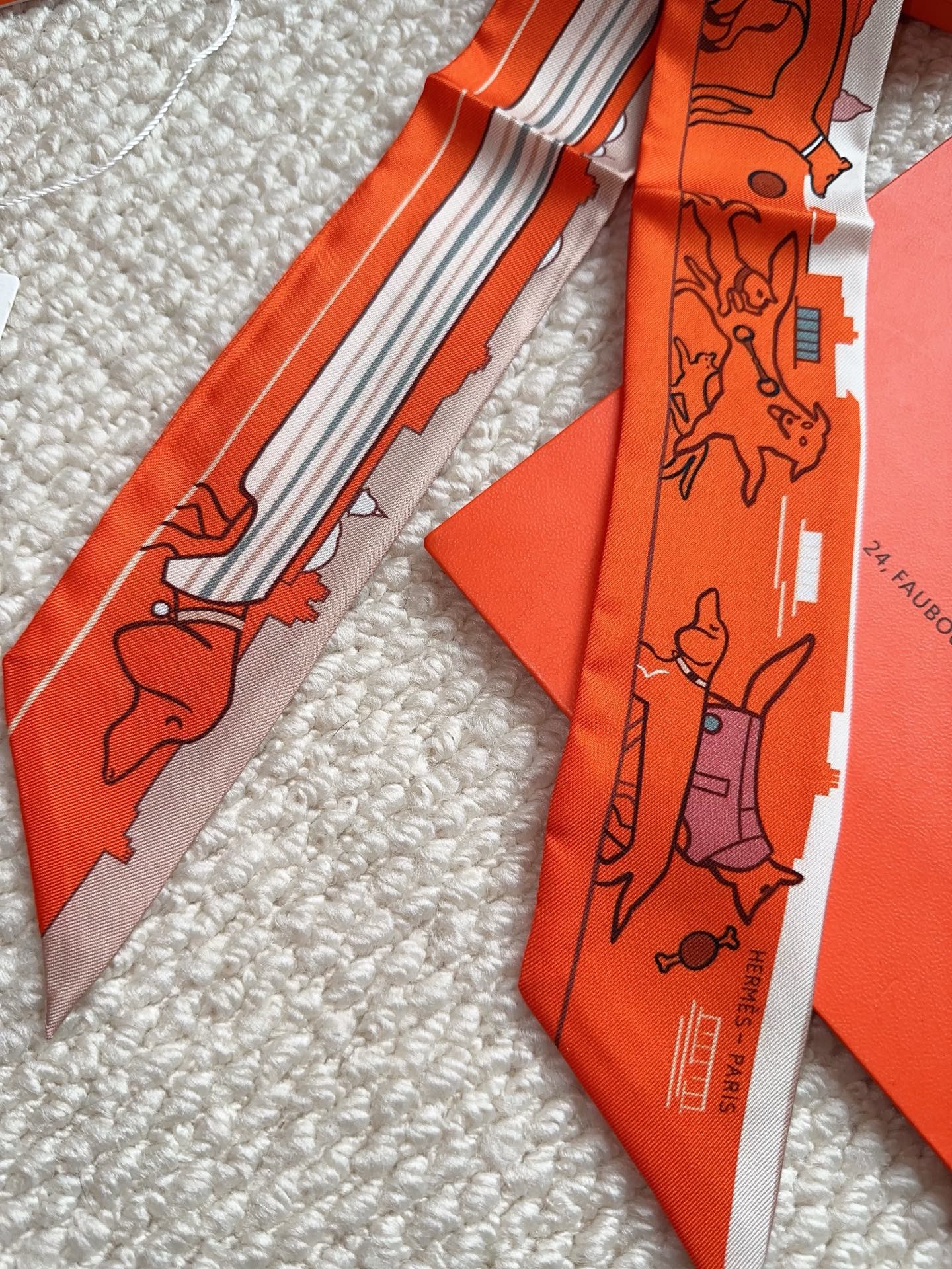 HERMES 26S SCARF 86 IN SILK 309599