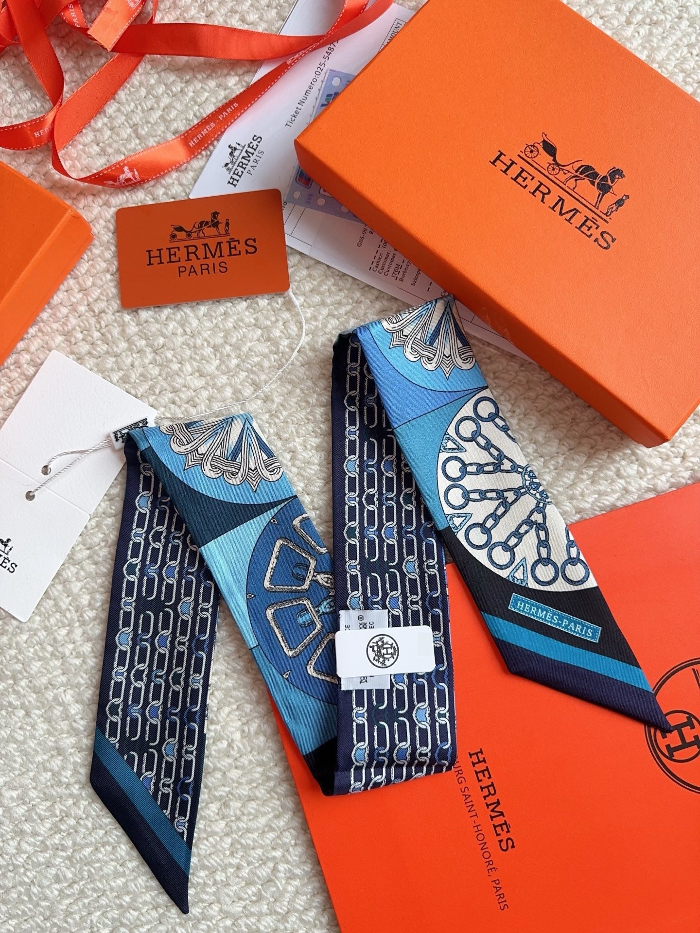 HERMES 26S SCARF 86 IN SILK 309604