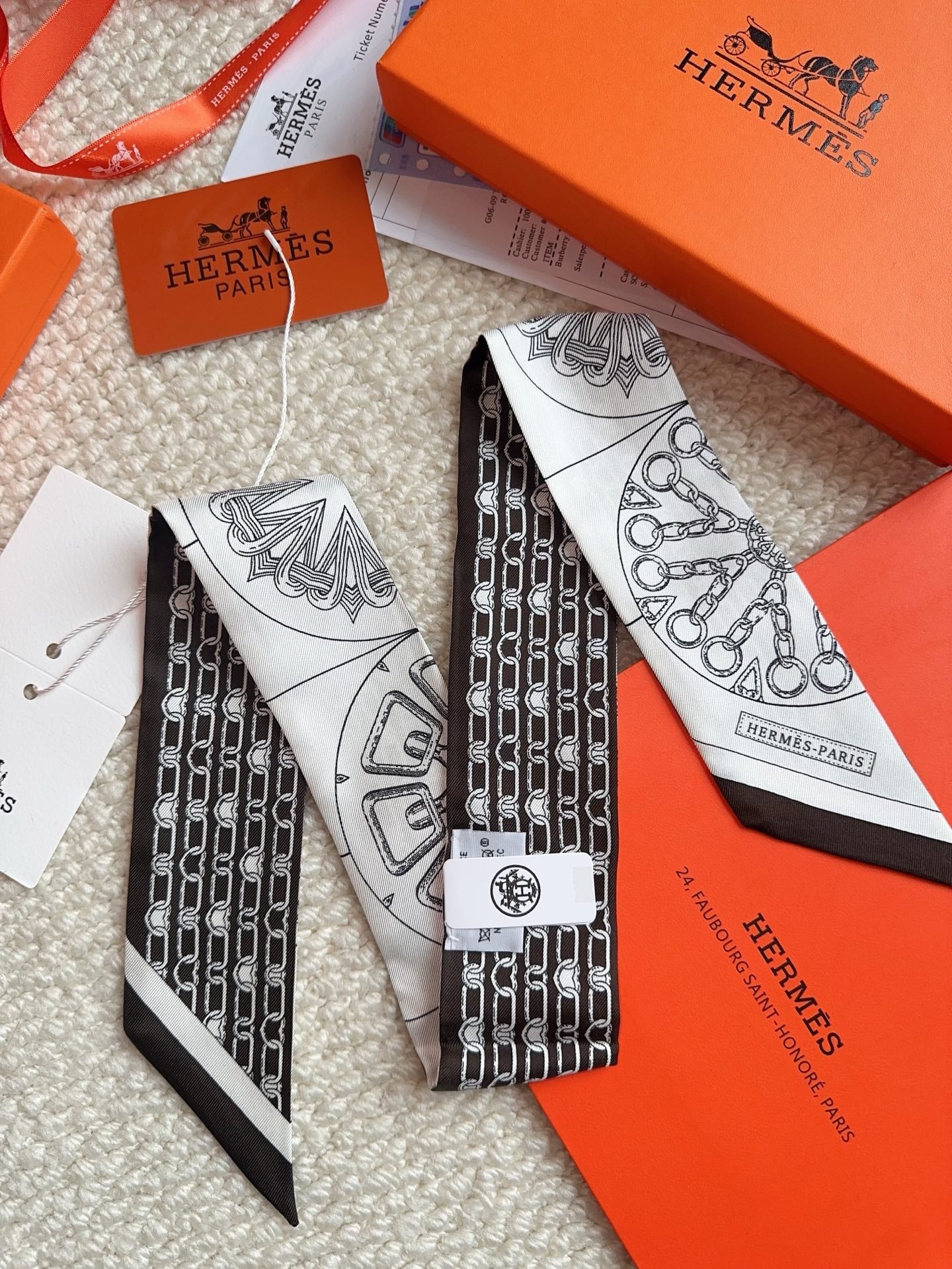 HERMES 26S SCARF 86 IN SILK 309606