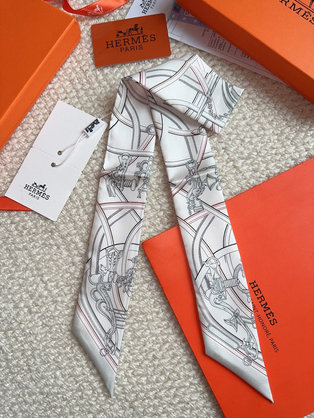 HERMES 26S SCARF 86 IN SILK 309615