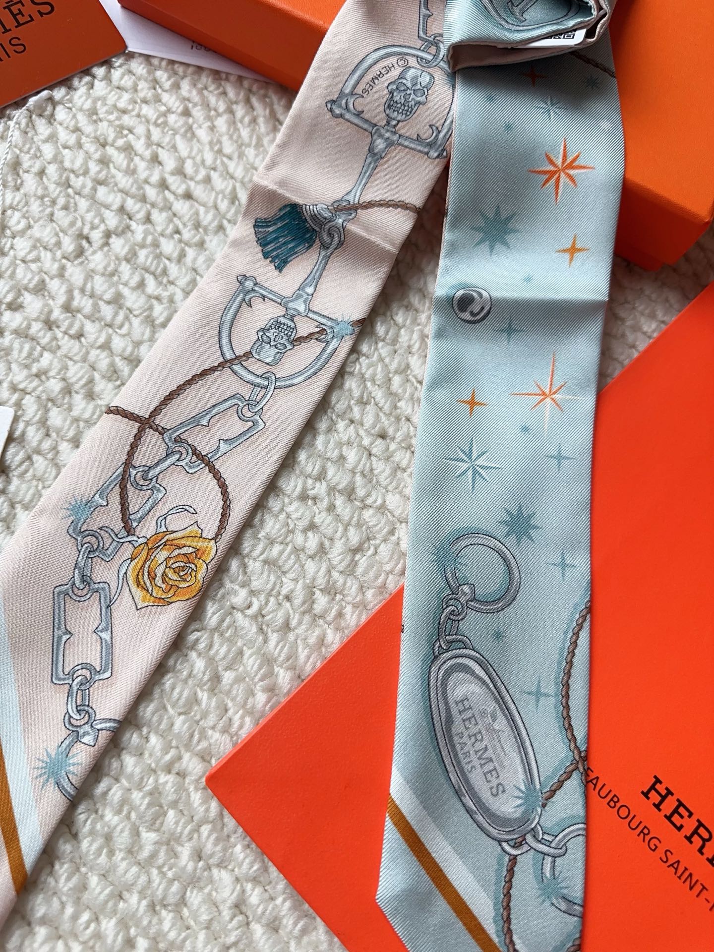 HERMES 26S SCARF 86 IN SILK 309617