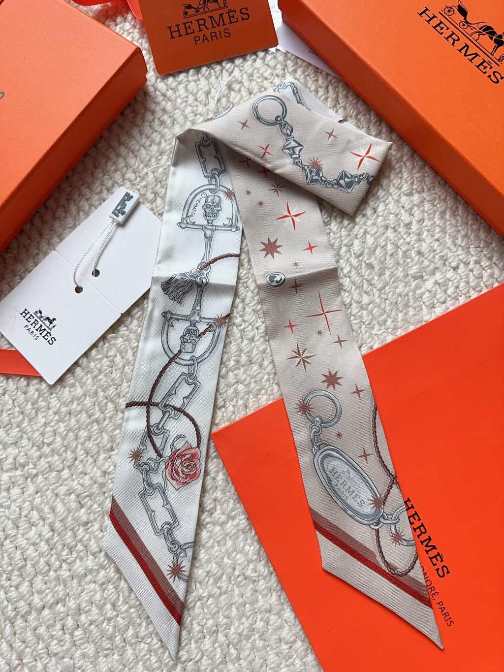 HERMES 26S SCARF 86 IN SILK 309618