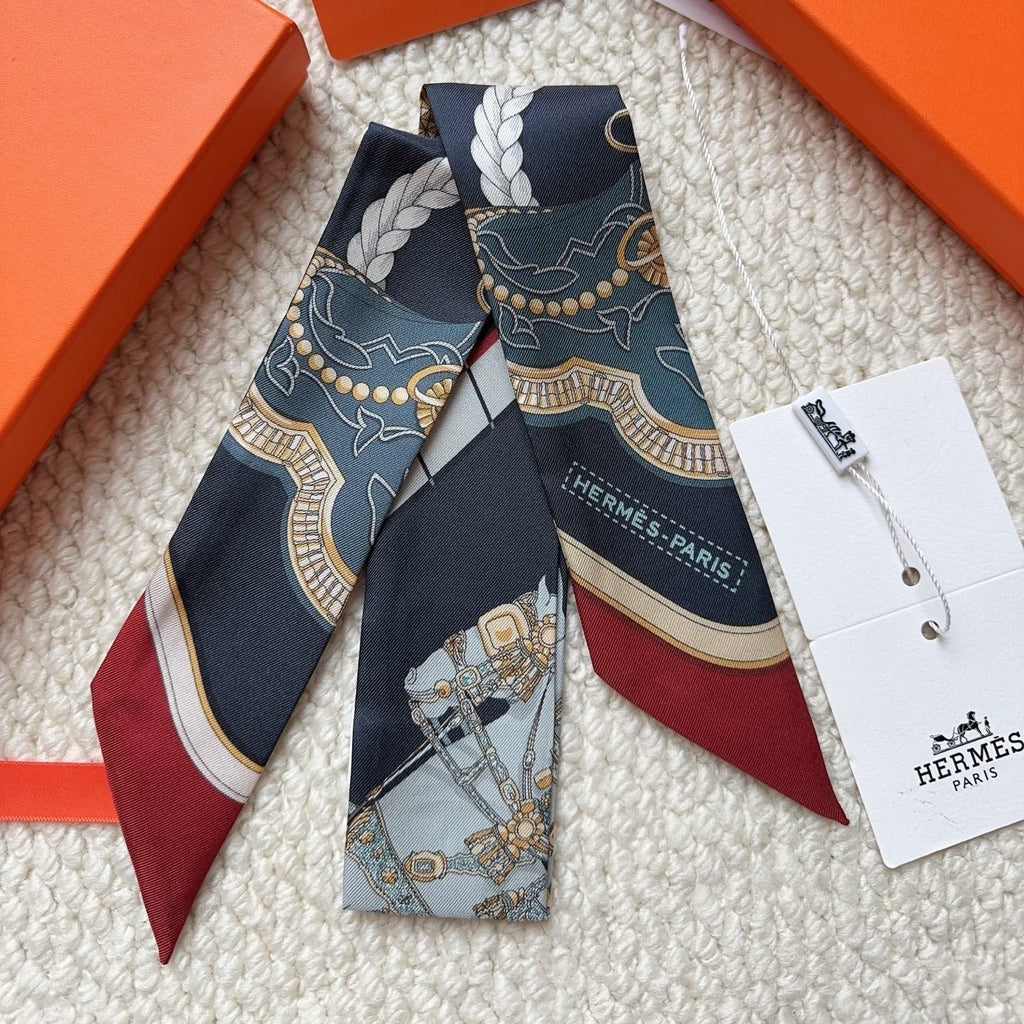 HERMES 26S SCARF 86 IN SILK 309619