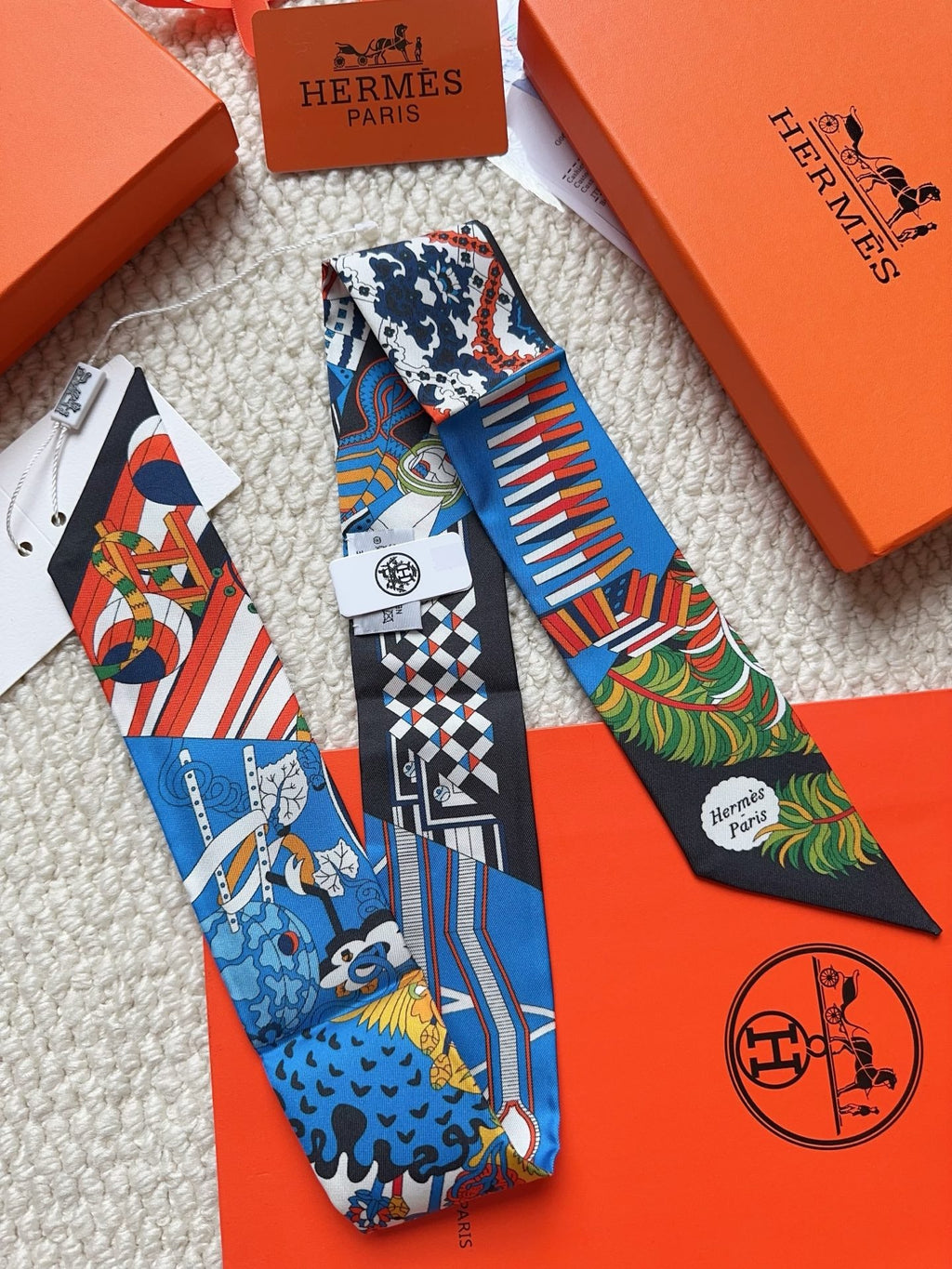 HERMES 26S SCARF 86 IN SILK 309625