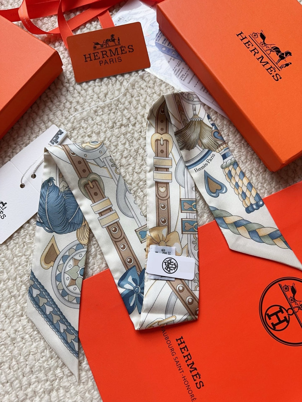 HERMES 26S SCARF 86 IN SILK 309639