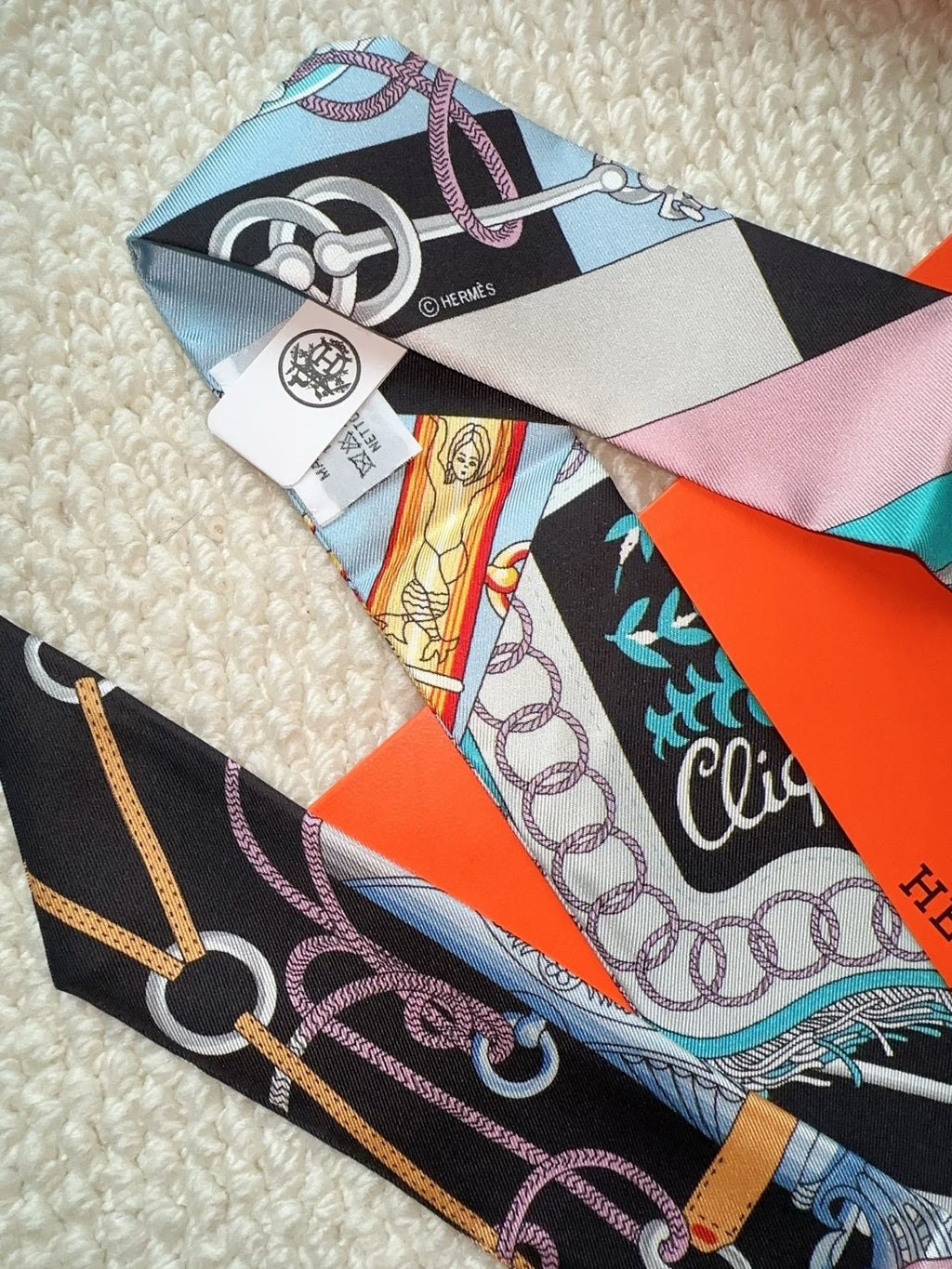HERMES 26S SCARF 86 IN SILK 309643