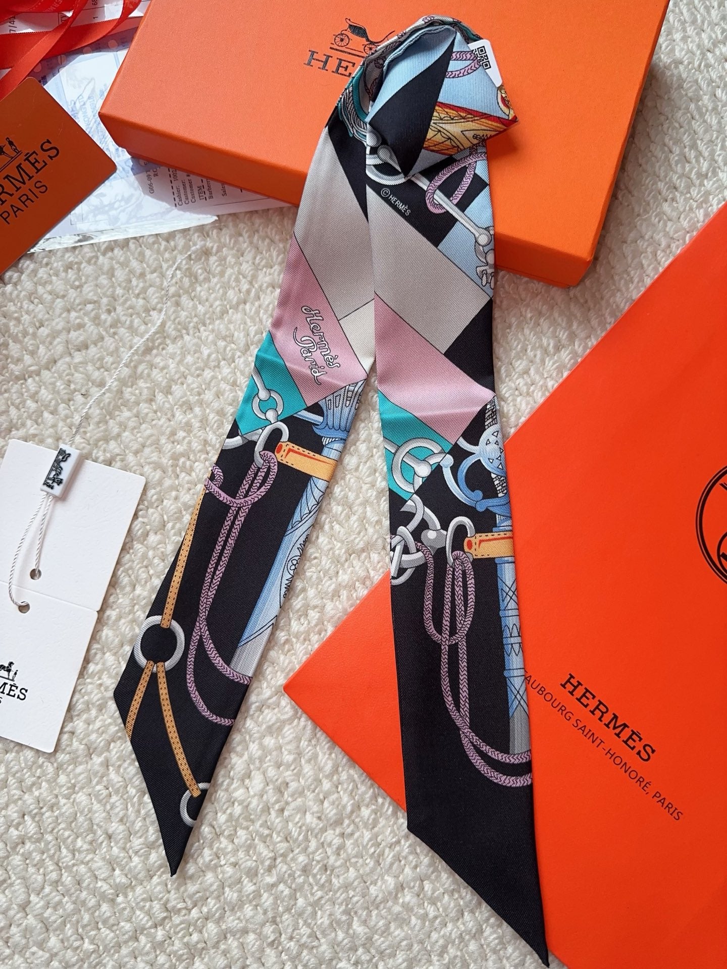 HERMES 26S SCARF 86 IN SILK 309643