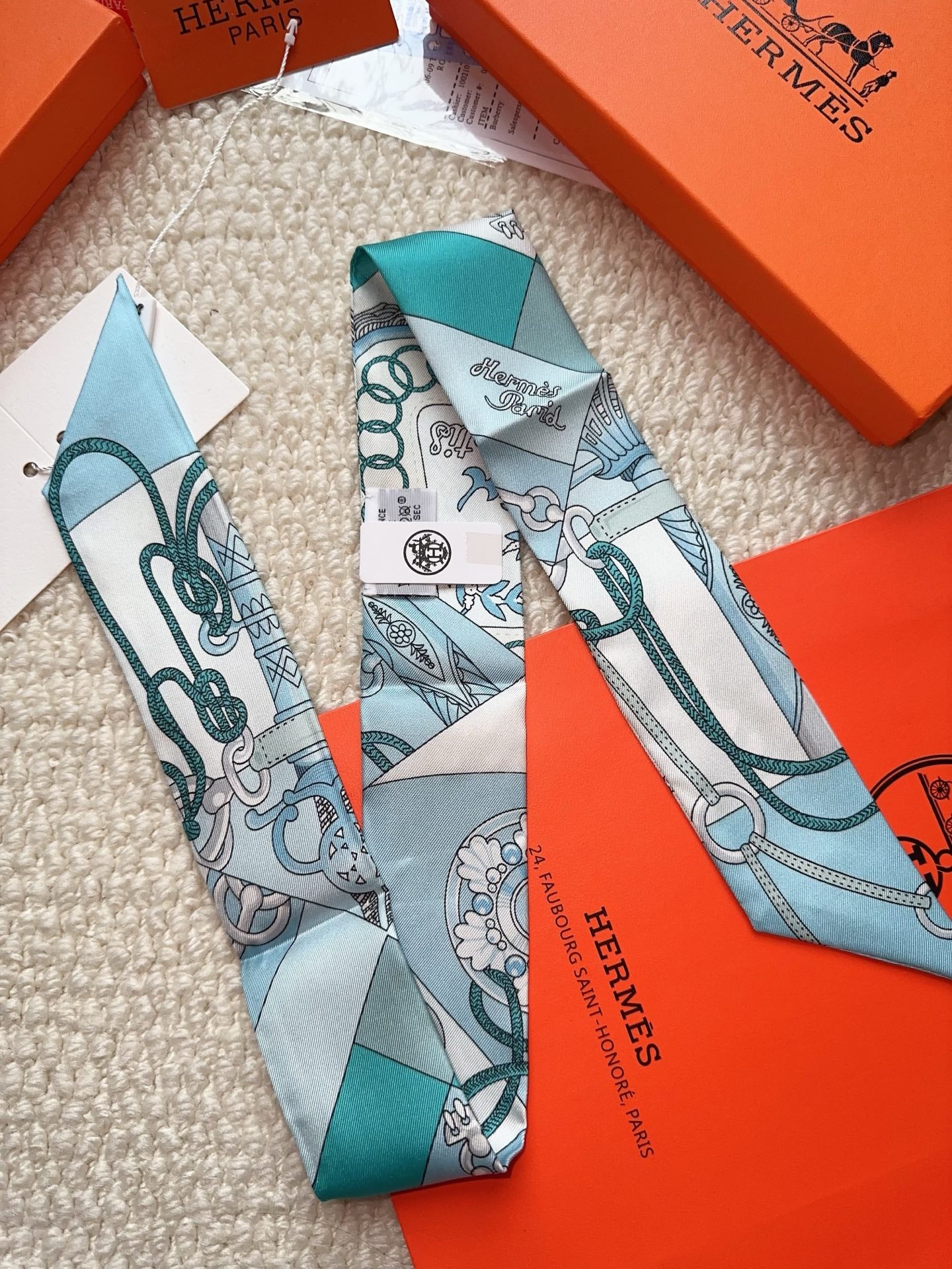 HERMES 26S SCARF 86 IN SILK 309645