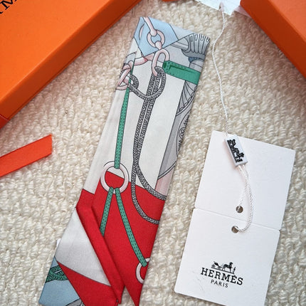 HERMES 26S SCARF 86 IN SILK 309646