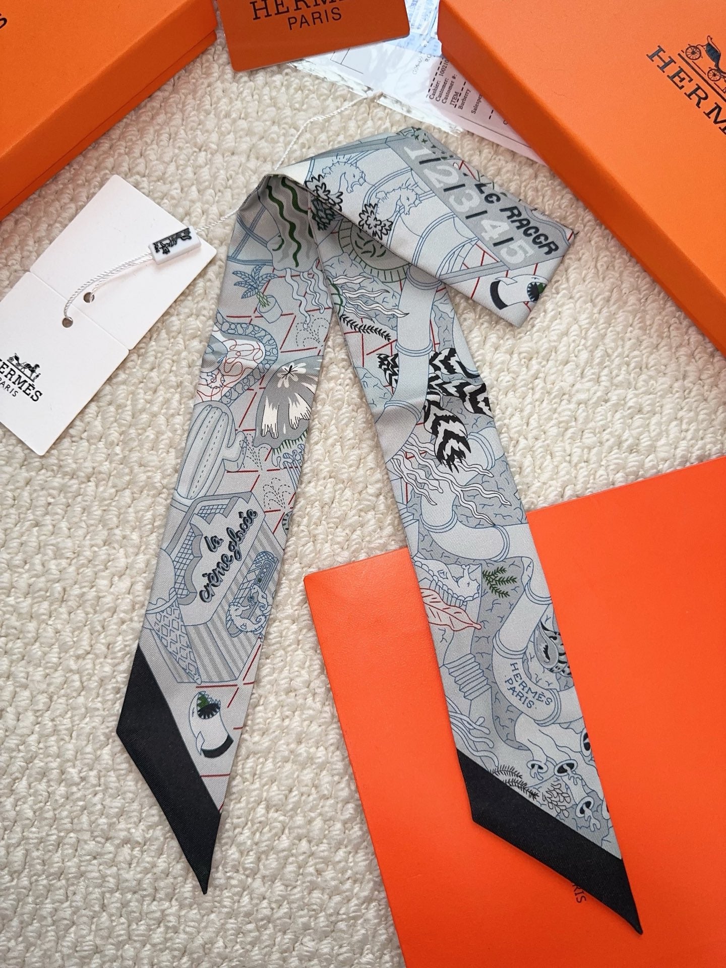HERMES 26S SCARF 86 IN SILK 309649