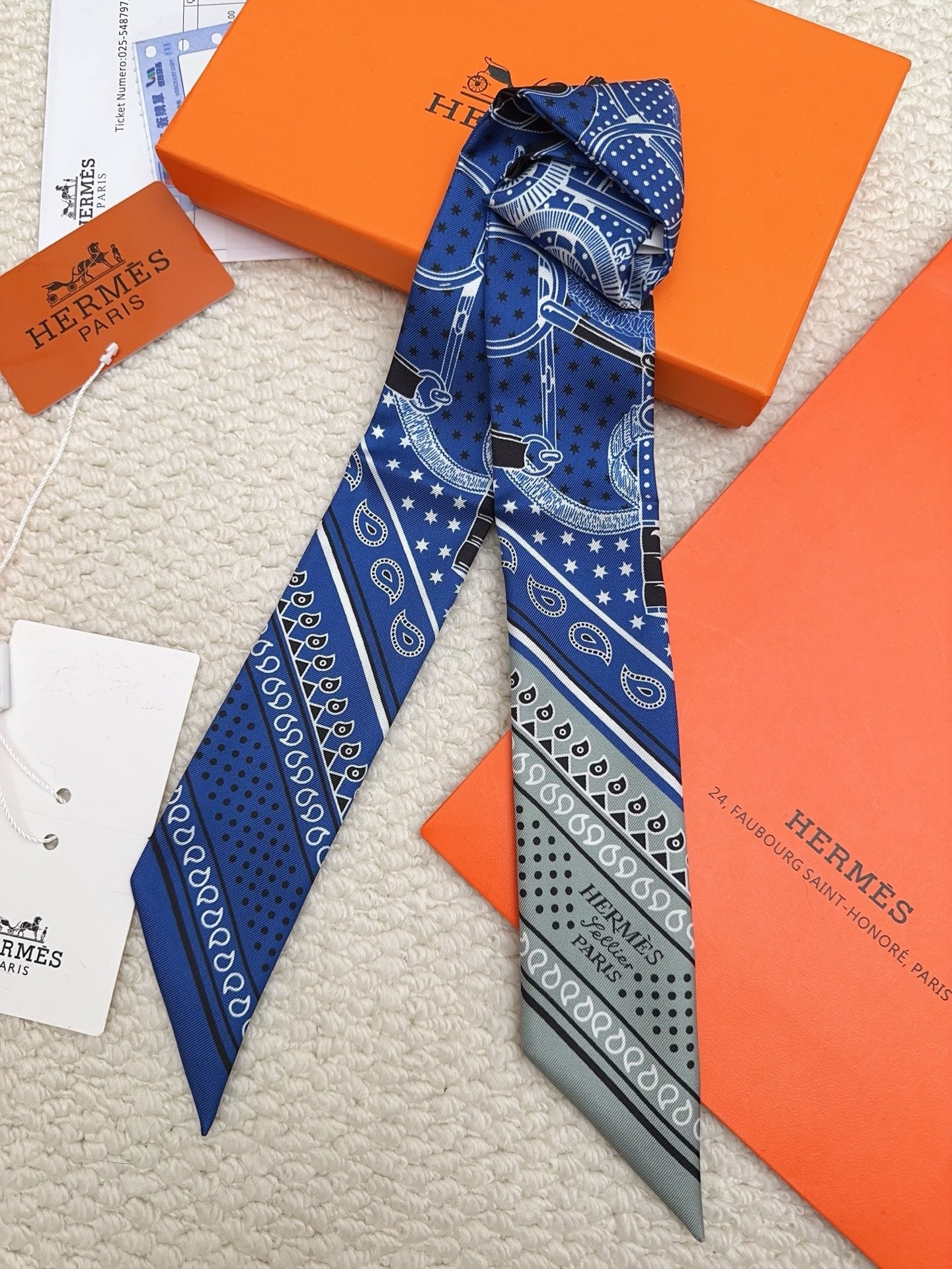 HERMES 26S SCARF 90 IN SILK 309656