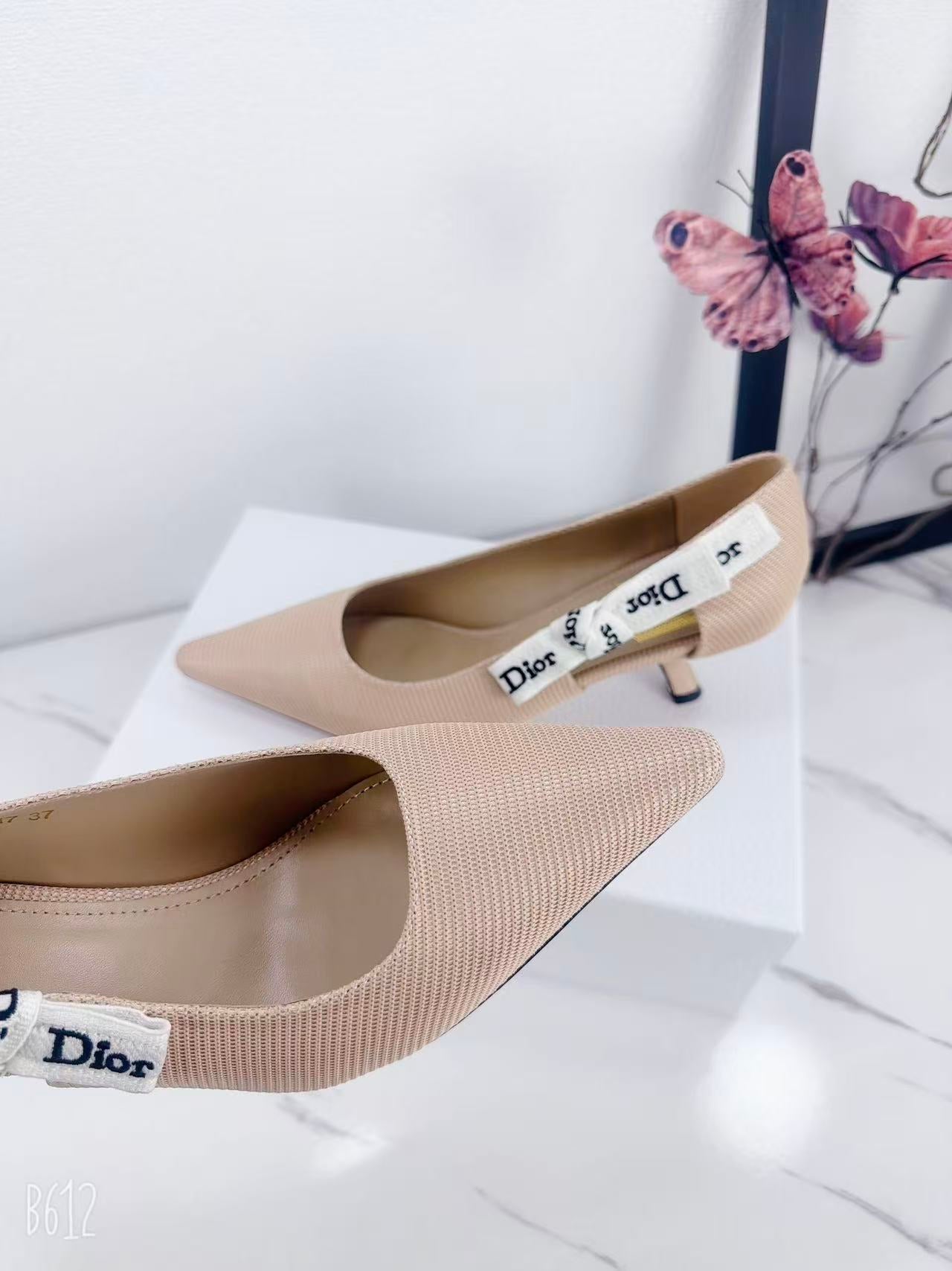 DIOR 26S KITTEN-HEEL PUMP 65MM IN NUDE PINK FABRIC WITH BOW