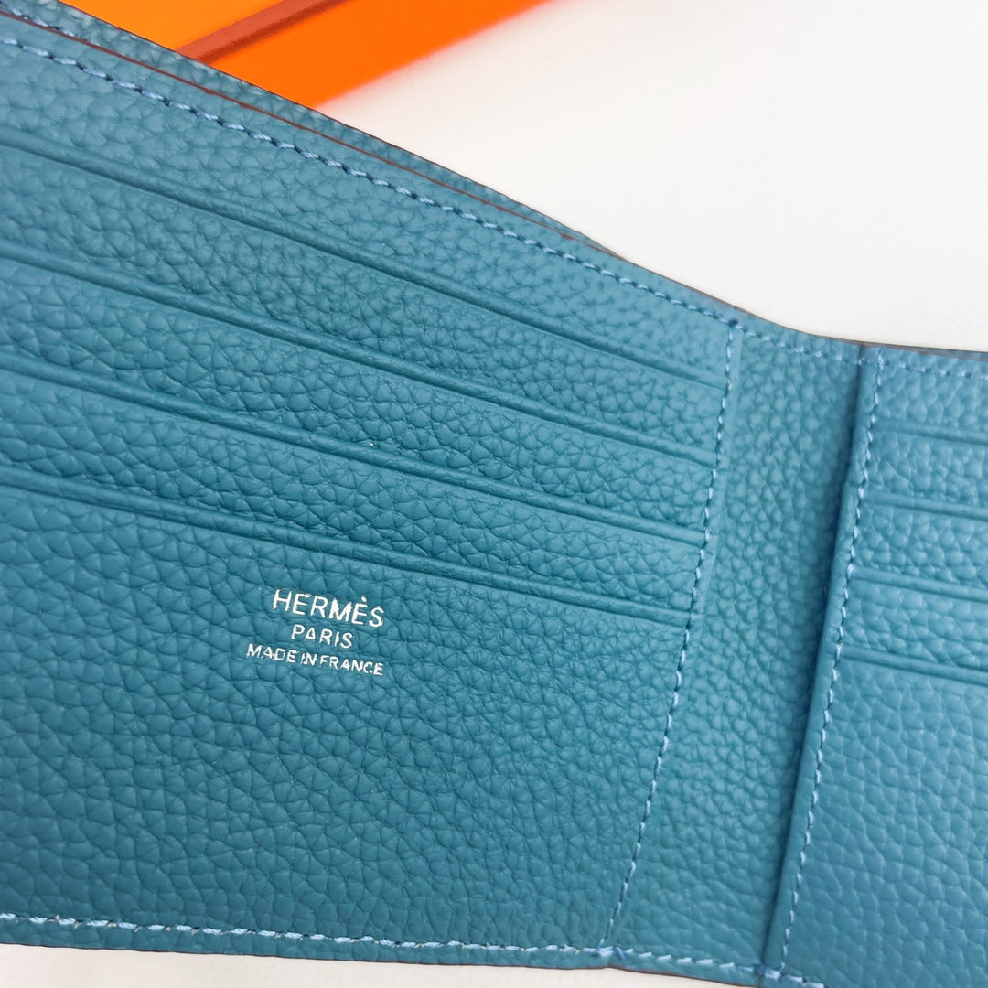 HM SILK’IN MEN’S SHORT WALLET 11.5 CERULEAN GRAINED CALFSKIN