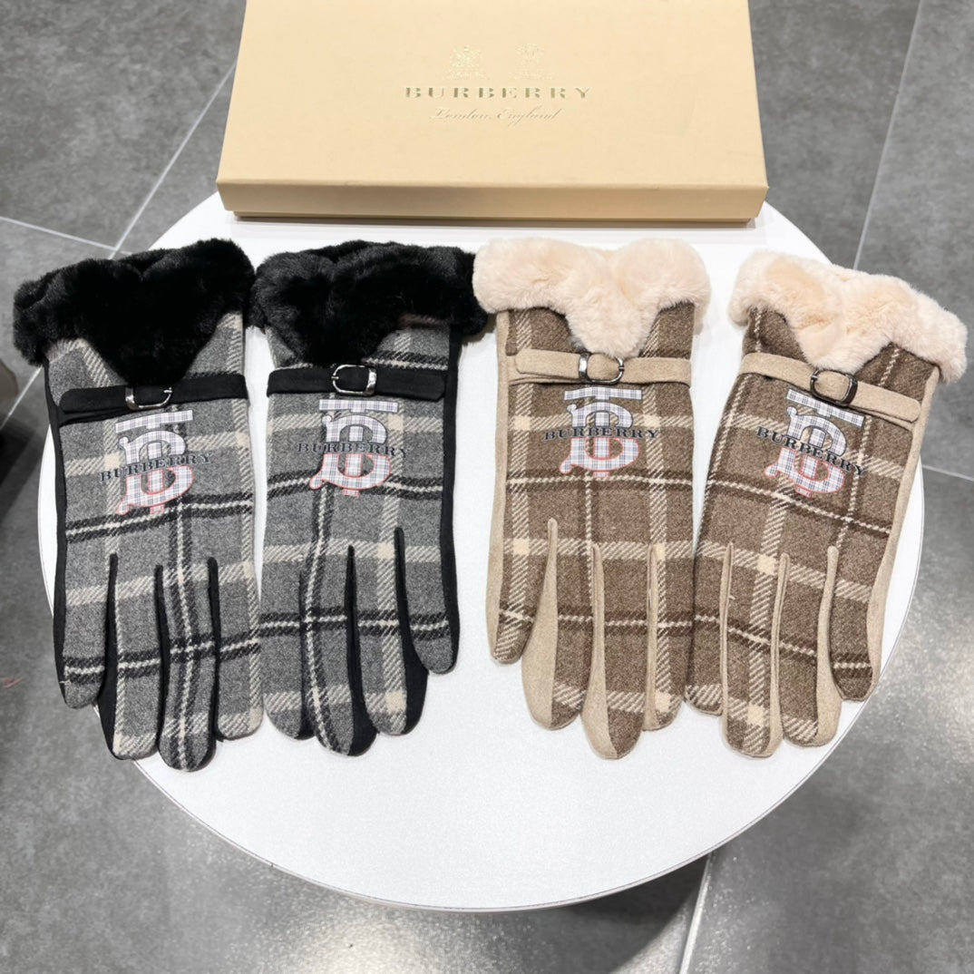 GLOVES IN BLACK WOOL AND RABBIT FUR 129715