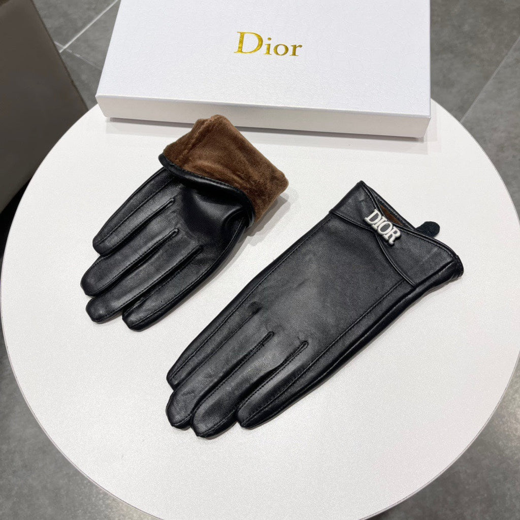 TOUCHSCREEN GLOVES IN BLACK LAMBSKIN AND FLEECE LINING 218806