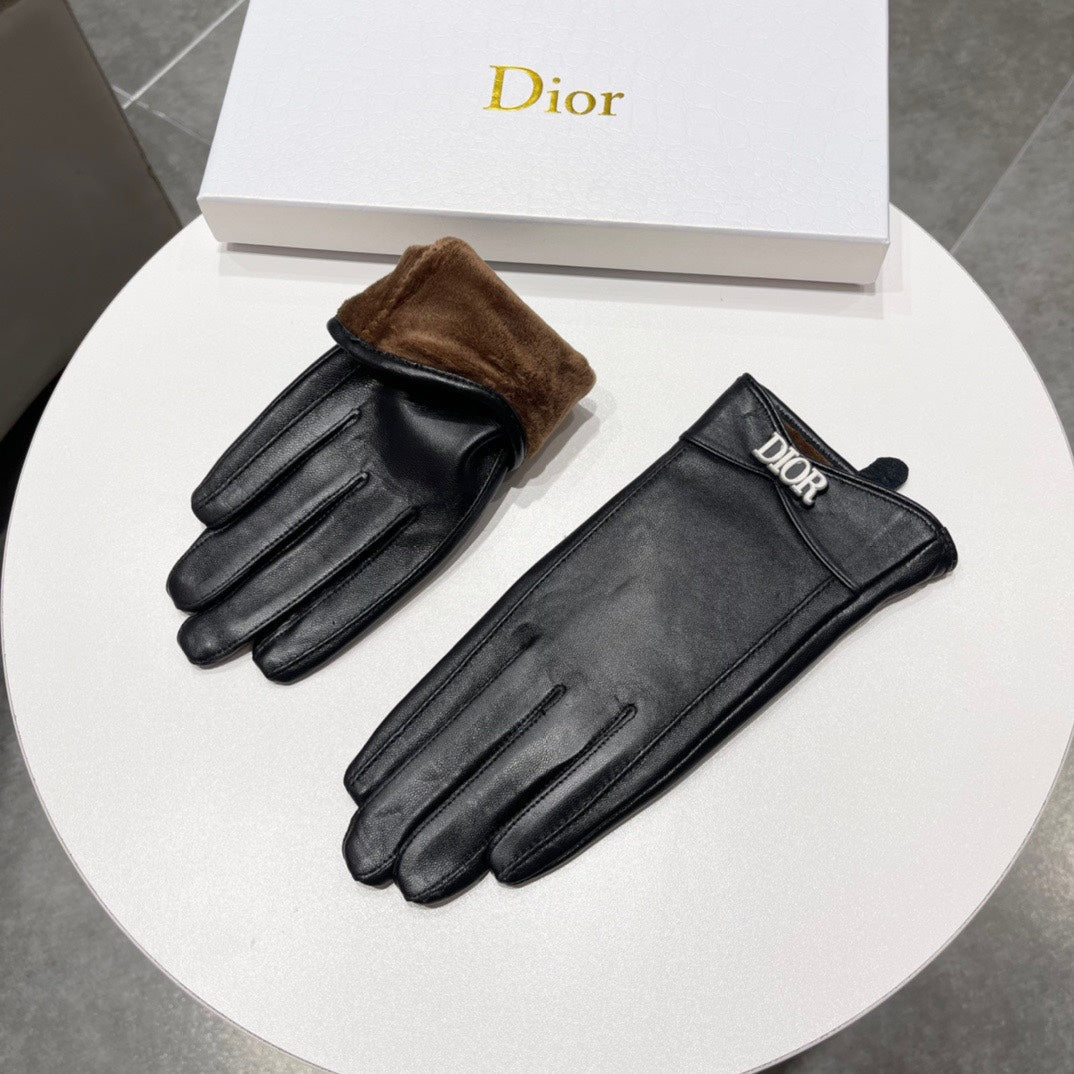 TOUCHSCREEN GLOVES IN BLACK LAMBSKIN AND FLEECE LINING 218806