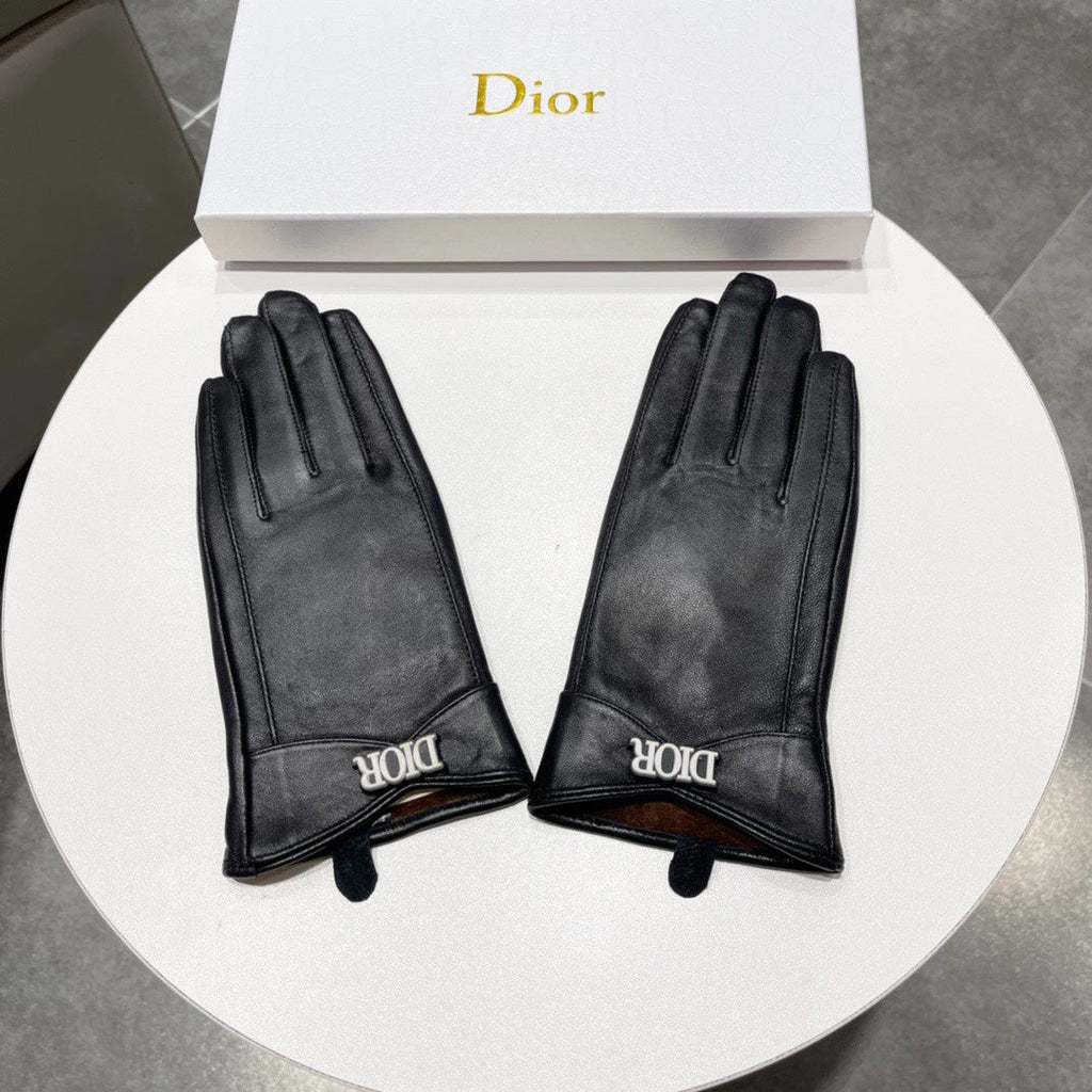 TOUCHSCREEN GLOVES IN BLACK LAMBSKIN AND FLEECE LINING 218806