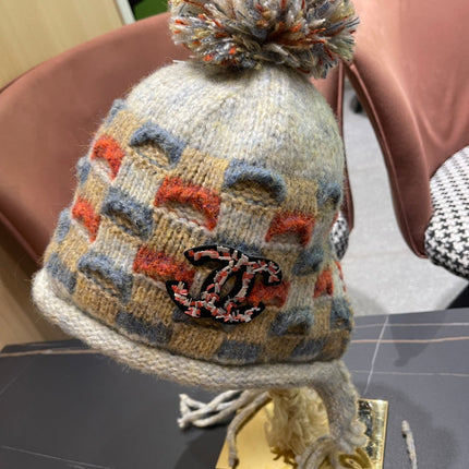 KNITTED WOOL HAT COLORFUL 425766