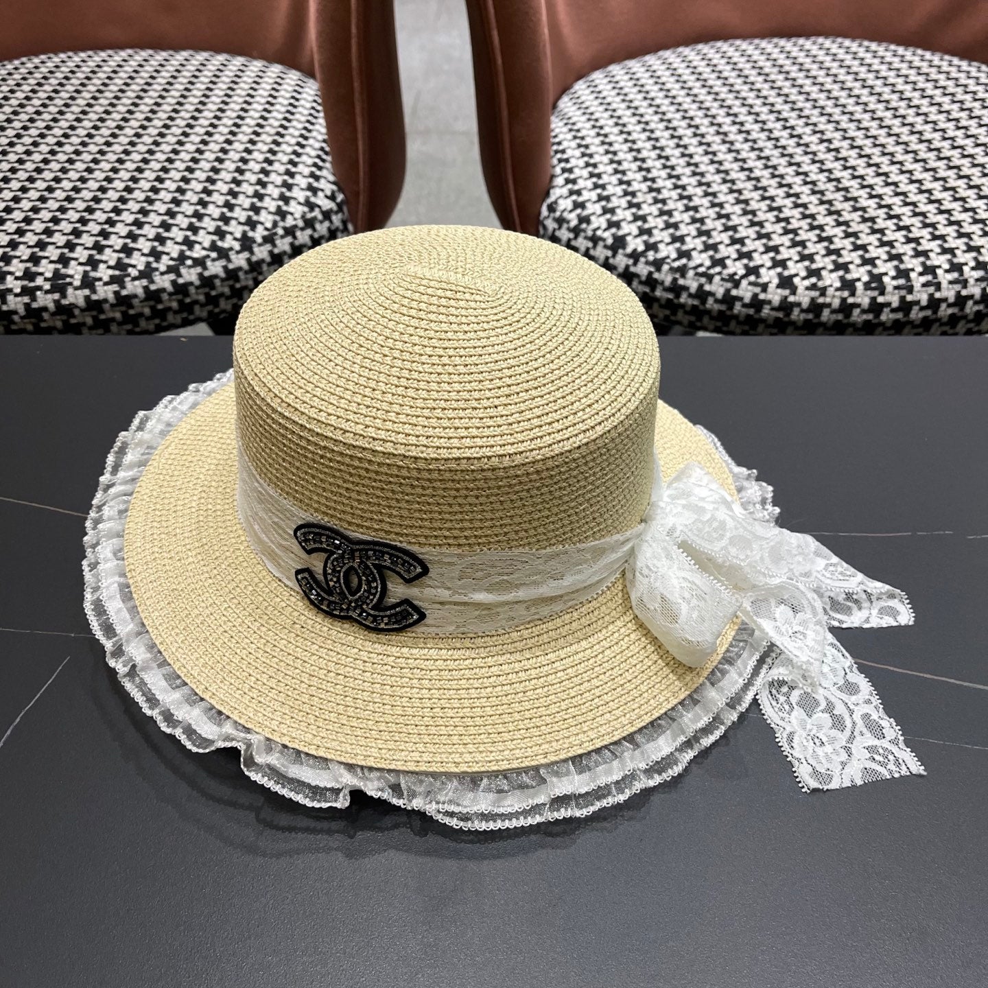 CHANEL 26S LACE & FLORAL TRIM STRAW HAT 337936