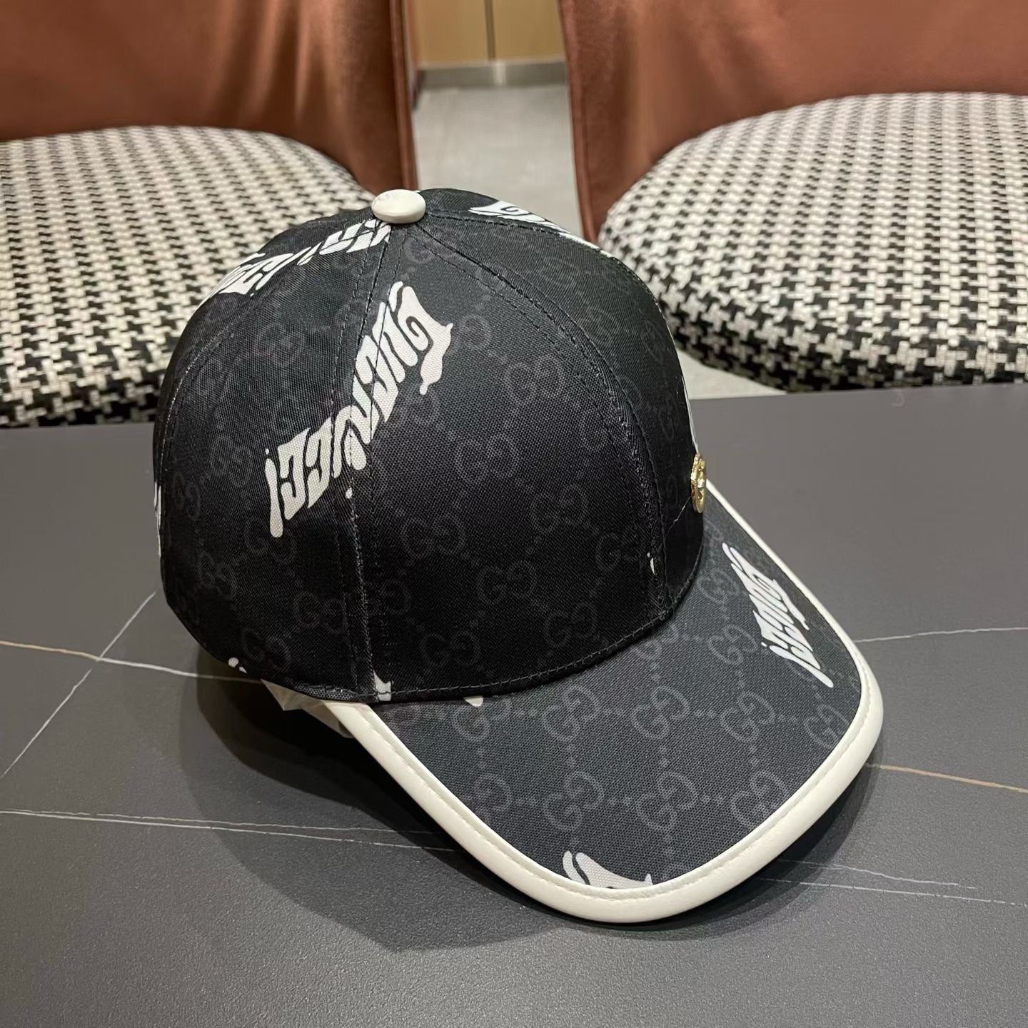 GUCCI 26S BASEBALL CAP STYLE 56