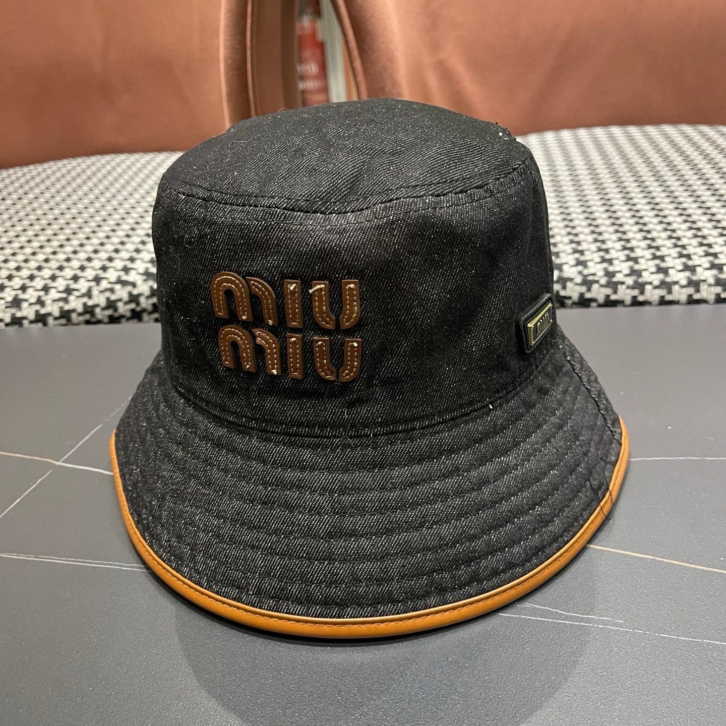 MIUMIU 26S BUCKET HAT 346978