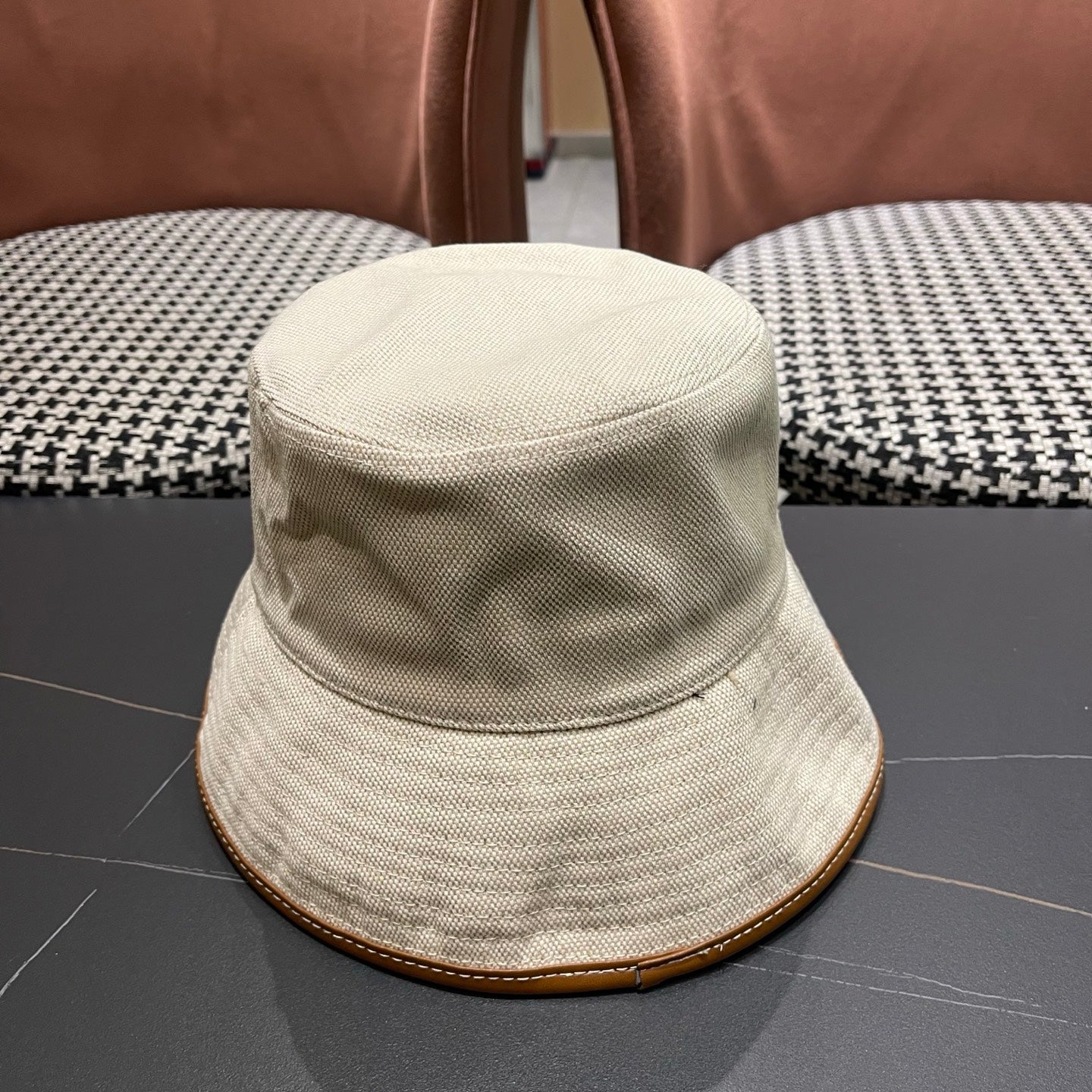 MIUMIU 26S BUCKET HAT 346977