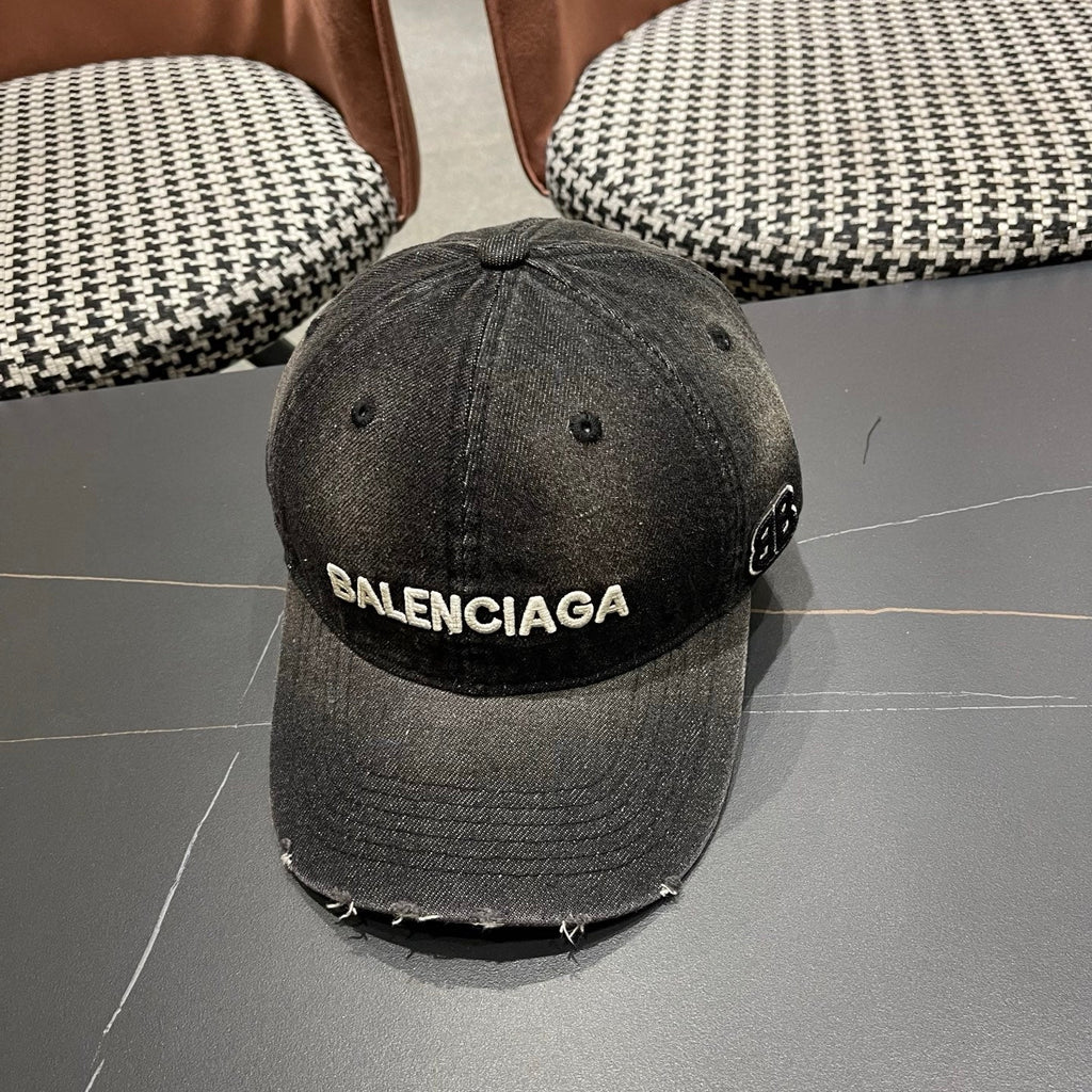 BALENCIAGA 26S BASEBALL CAP STYLE 58