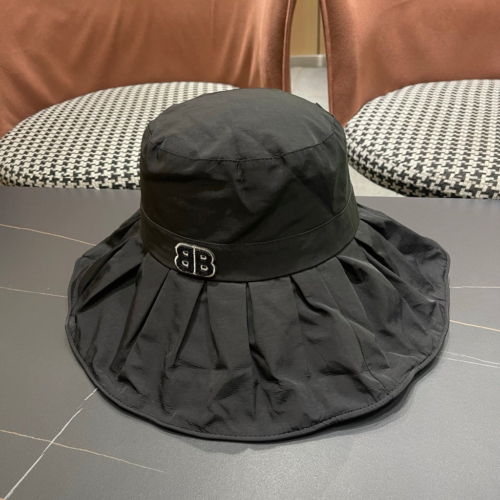 BALENCIAGA 26S WIDE-BRIMMED HAT STYLE 57