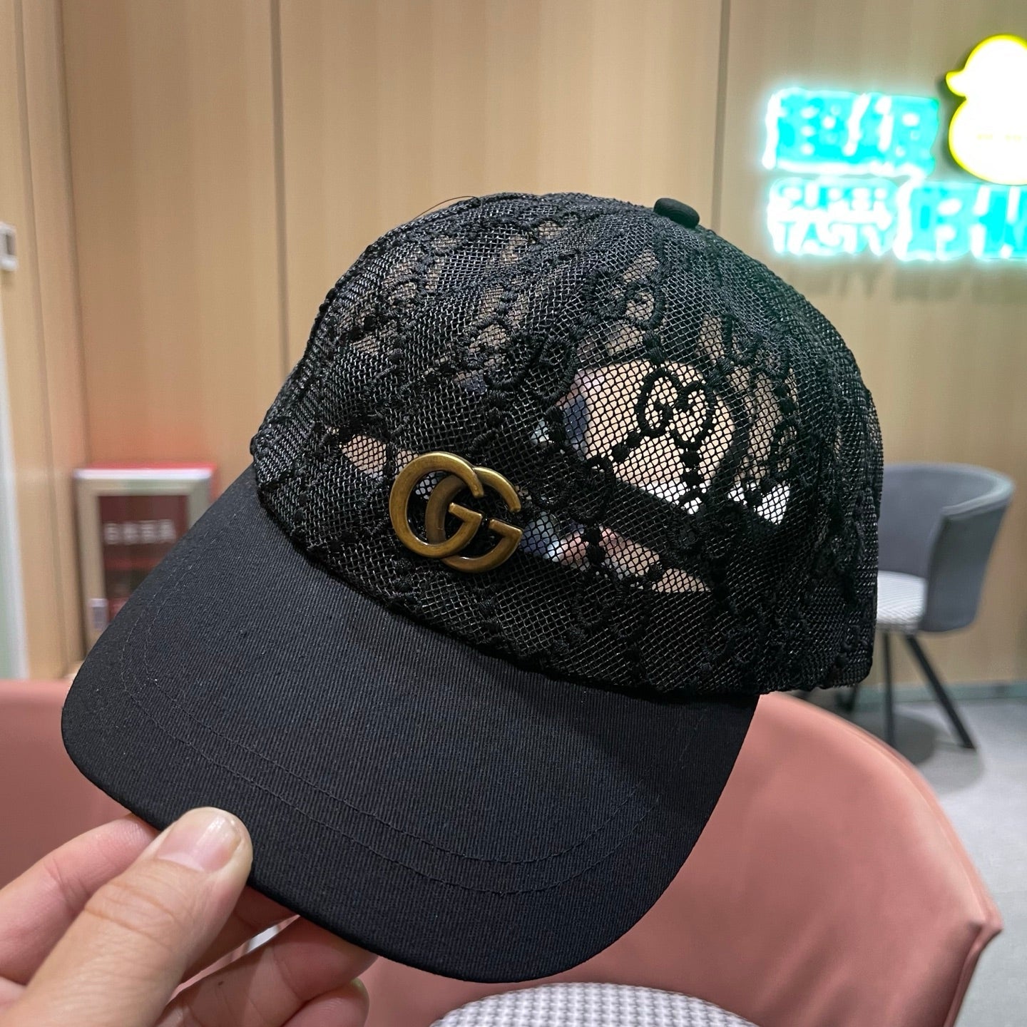 GUCCI 26S BASEBALL CAP STYLE 243
