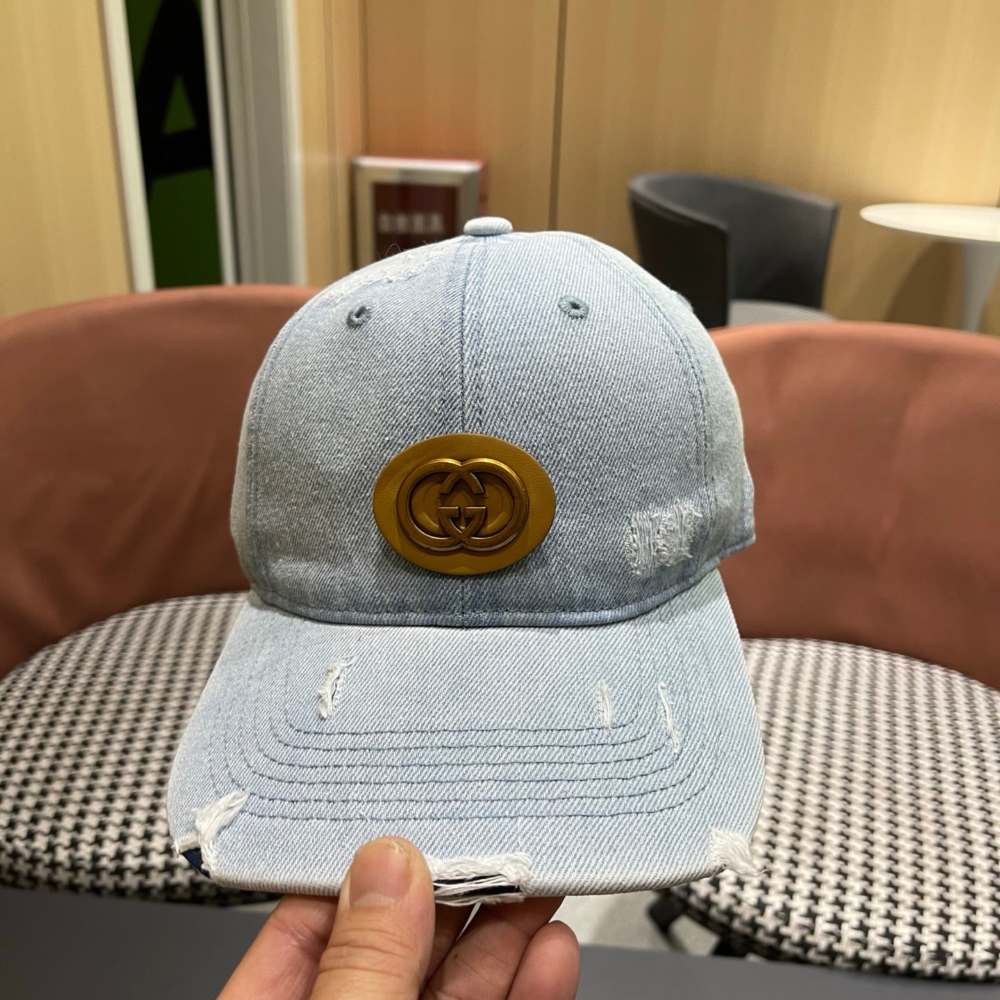 GUCCI 26S BASEBALL CAP STYLE 244