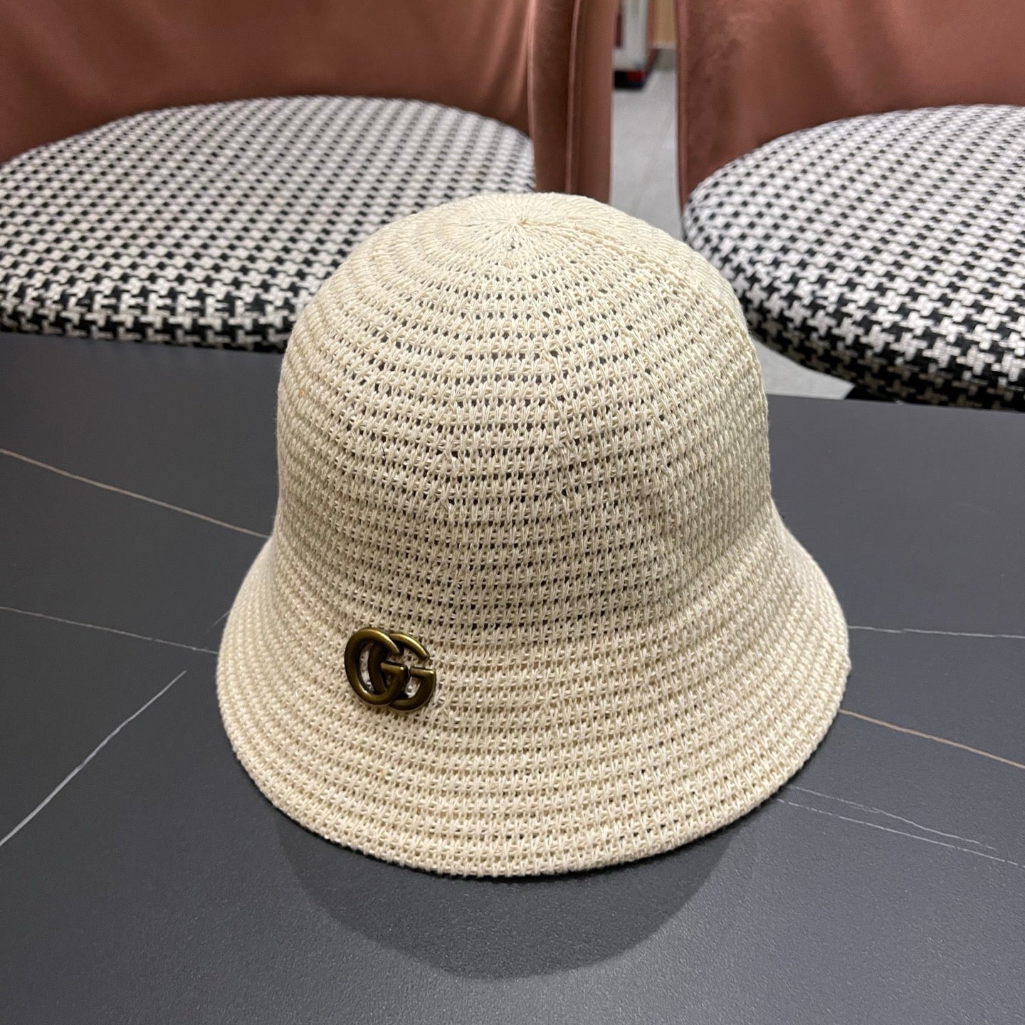 GUCCI 26S CROCHET BUCKET HAT STYLE 59