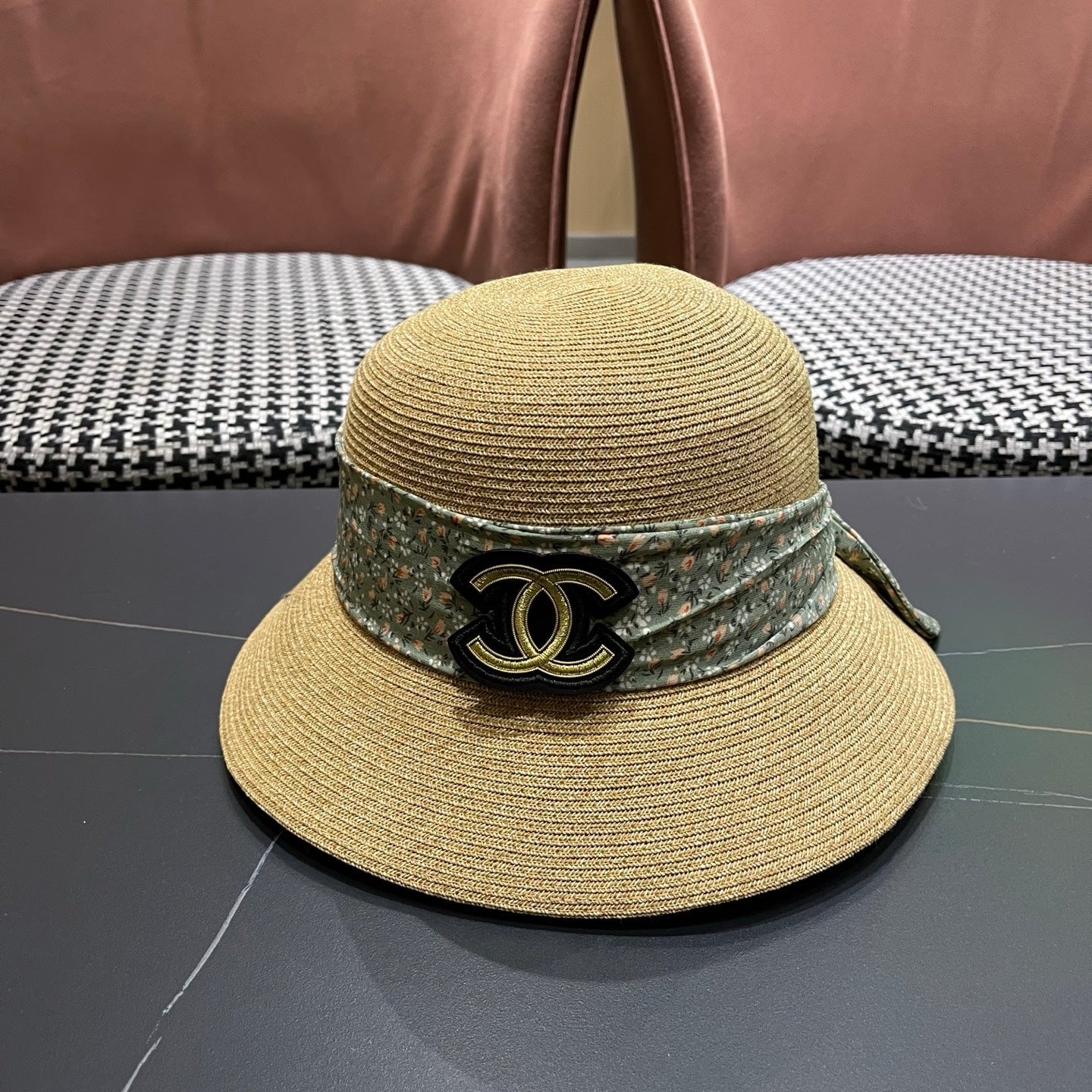 CHANEL 26S FLORAL RIBBON STRAW CLOCHE HAT 335747