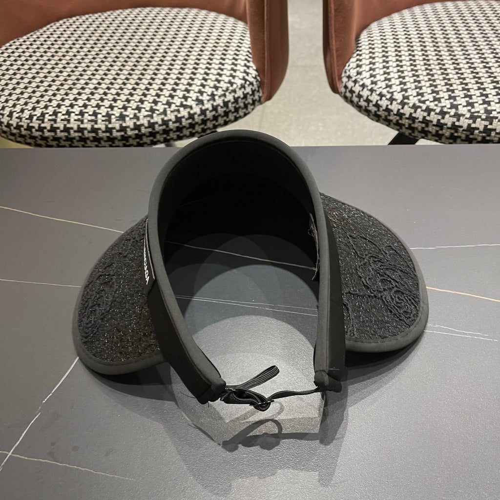 BALENCIAGA 26S SUMMER SUN HAT STYLE 119