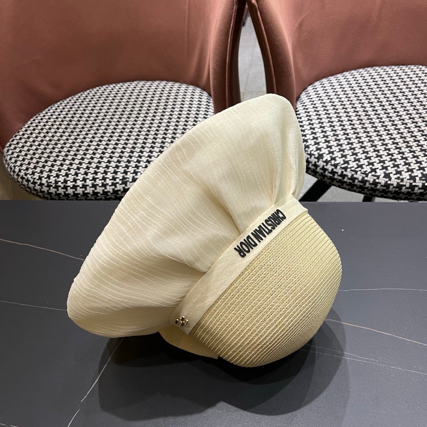 DIOR 26S SILK-BRIM HAT STYLE 73