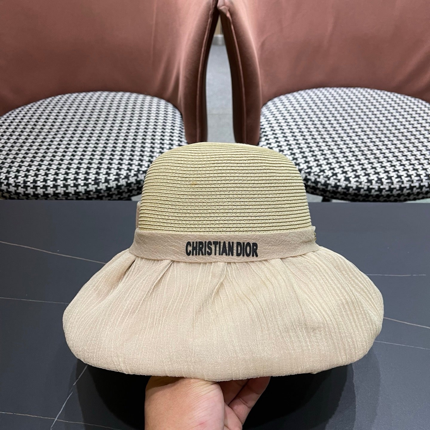 DIOR 26S SILK-BRIM HAT STYLE 71