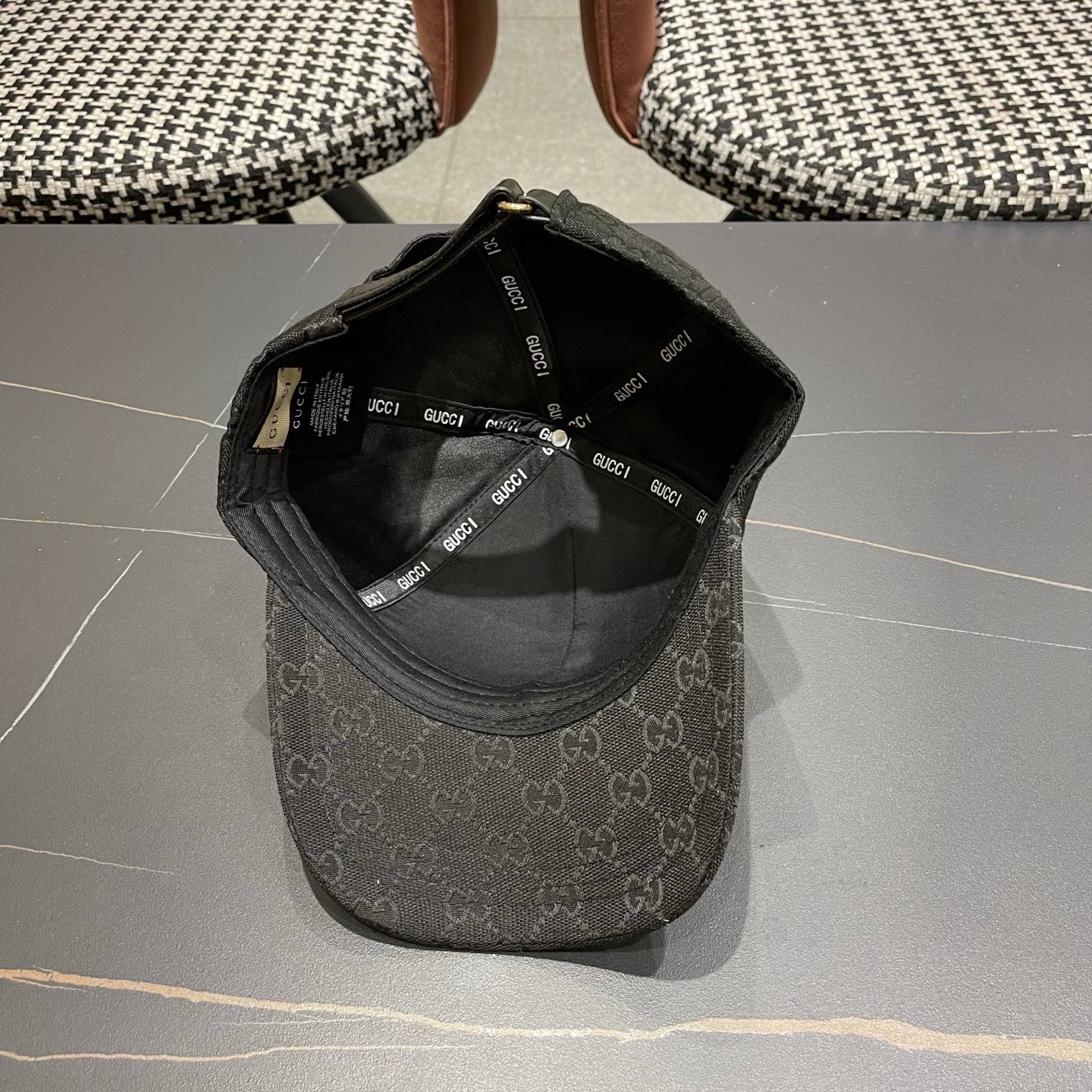 GUCCI 26S BASEBALL CAP STYLE 227