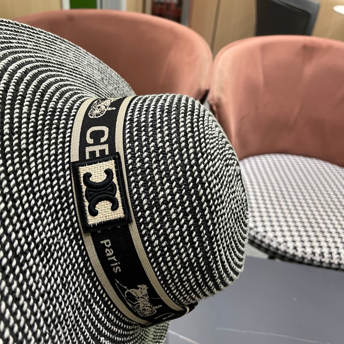 CELINE 26S WIDE BRIM STRAW SUN HAT STYLE 226