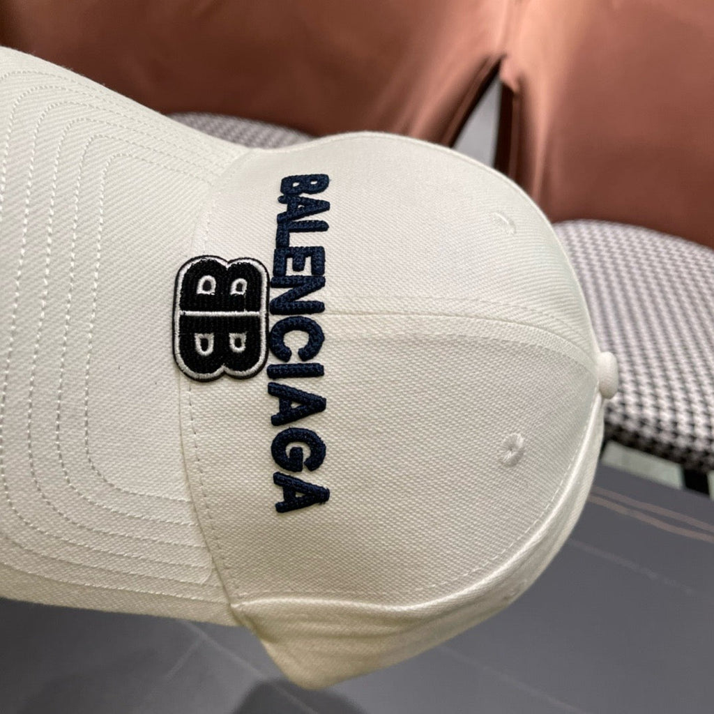 BALENCIAGA 26S BASEBALL CAP STYLE 46
