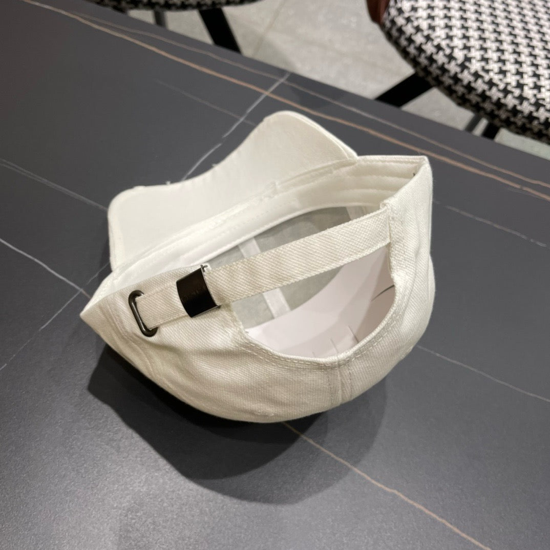 BALENCIAGA 26S BASEBALL CAP STYLE 46
