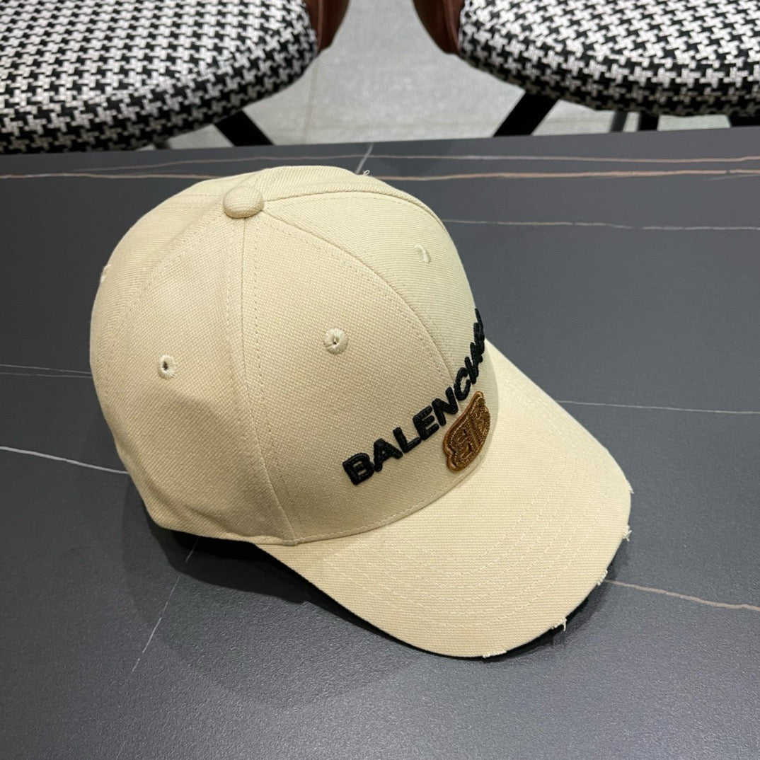 BALENCIAGA 26S BASEBALL CAP STYLE 44