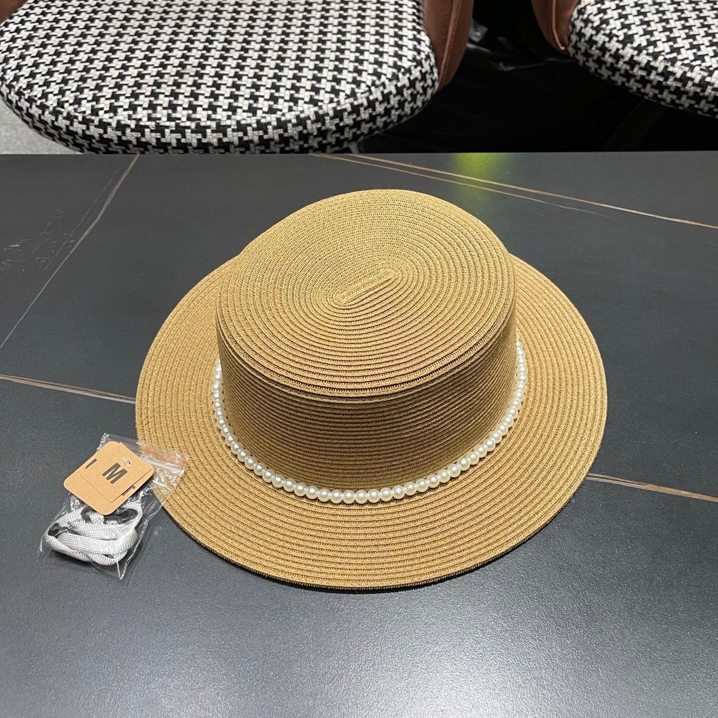 CHANEL 26S PEARL & ROSETTE STRAW BOATER HAT 337932