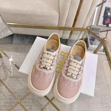 DIOR 26S LOW-TOP SNEAKERS IN LIGHT PINK DIOR OBLIQUE CANVAS