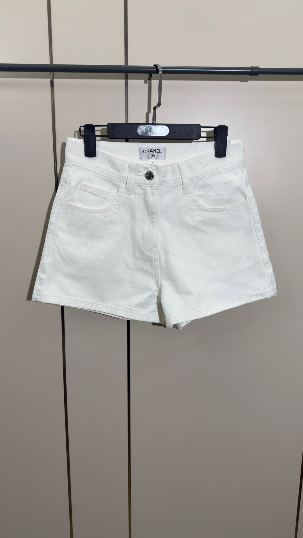 CHANEL 26S DENIM SHORTS 1436