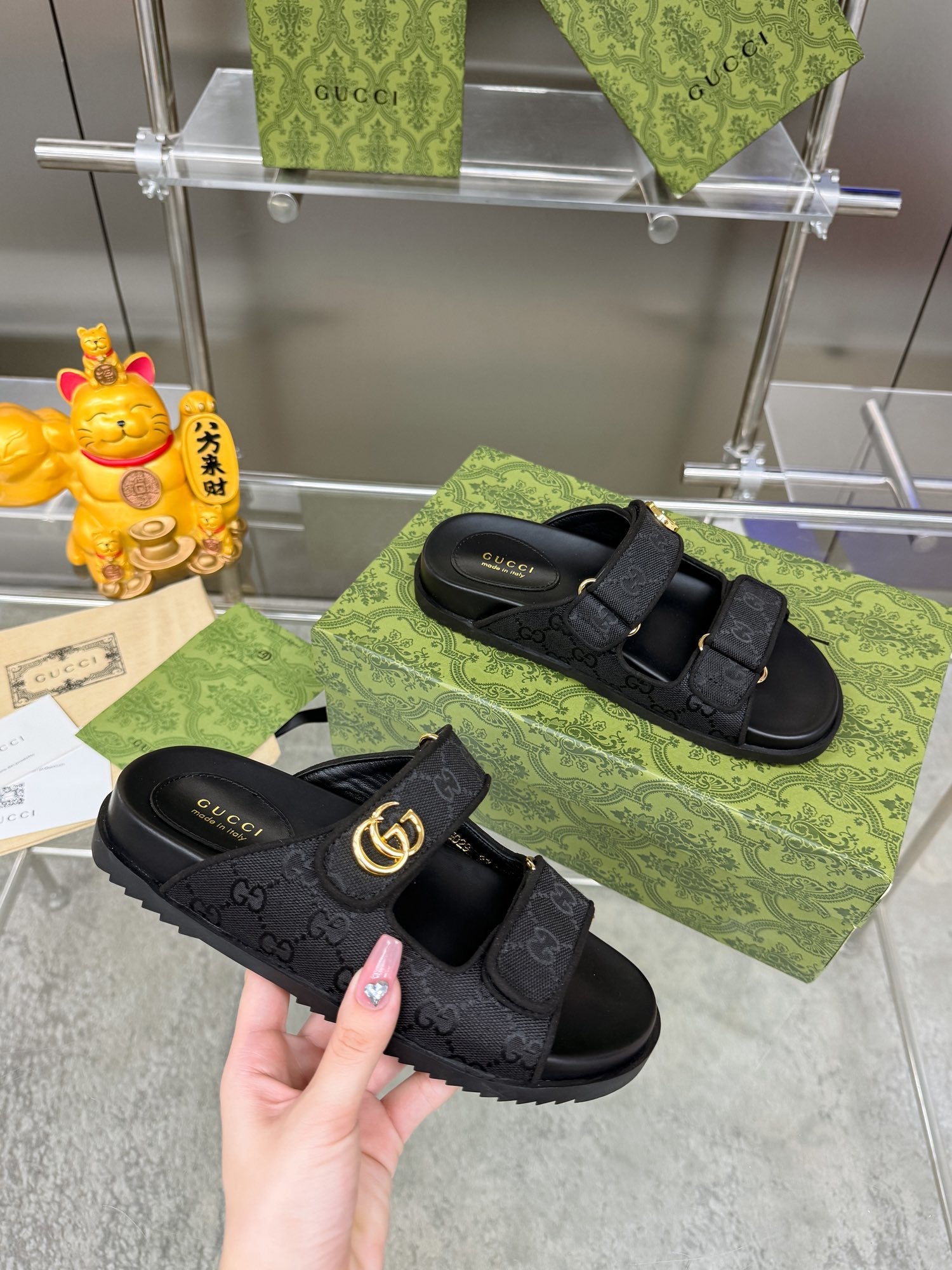 GG SANDALS IN BLACK FABRIC AND CALFSKIN WITH GOLD HARDWARE